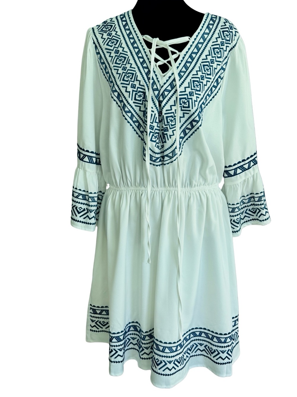 Womens XL Savannah Jane Blue And White Floral Embroidery Boho Dress.
